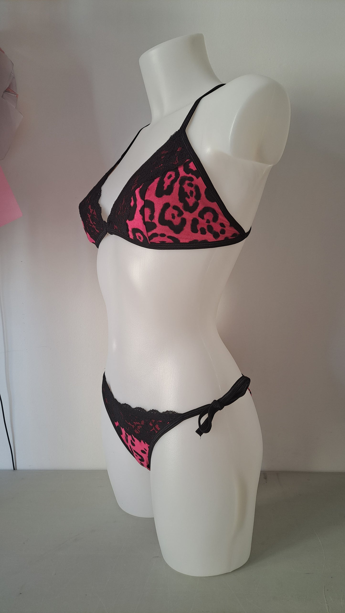 Completo liv laccetti beach lace maculato fucsia - Flamingo pole wear