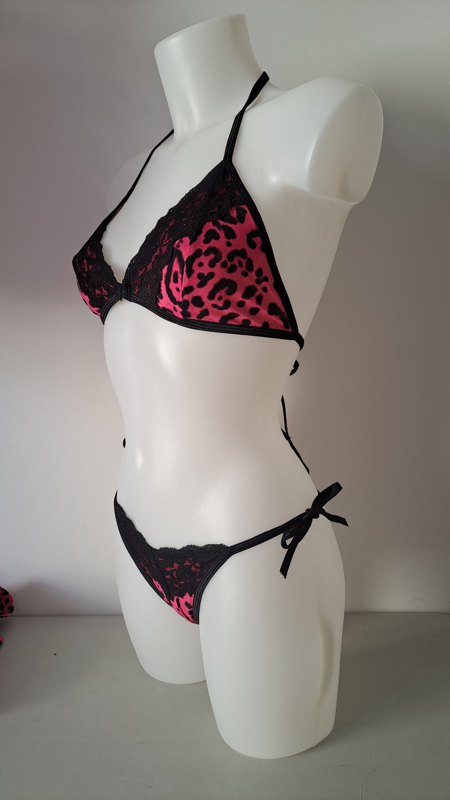 Slip liv string - Flamingo pole wear