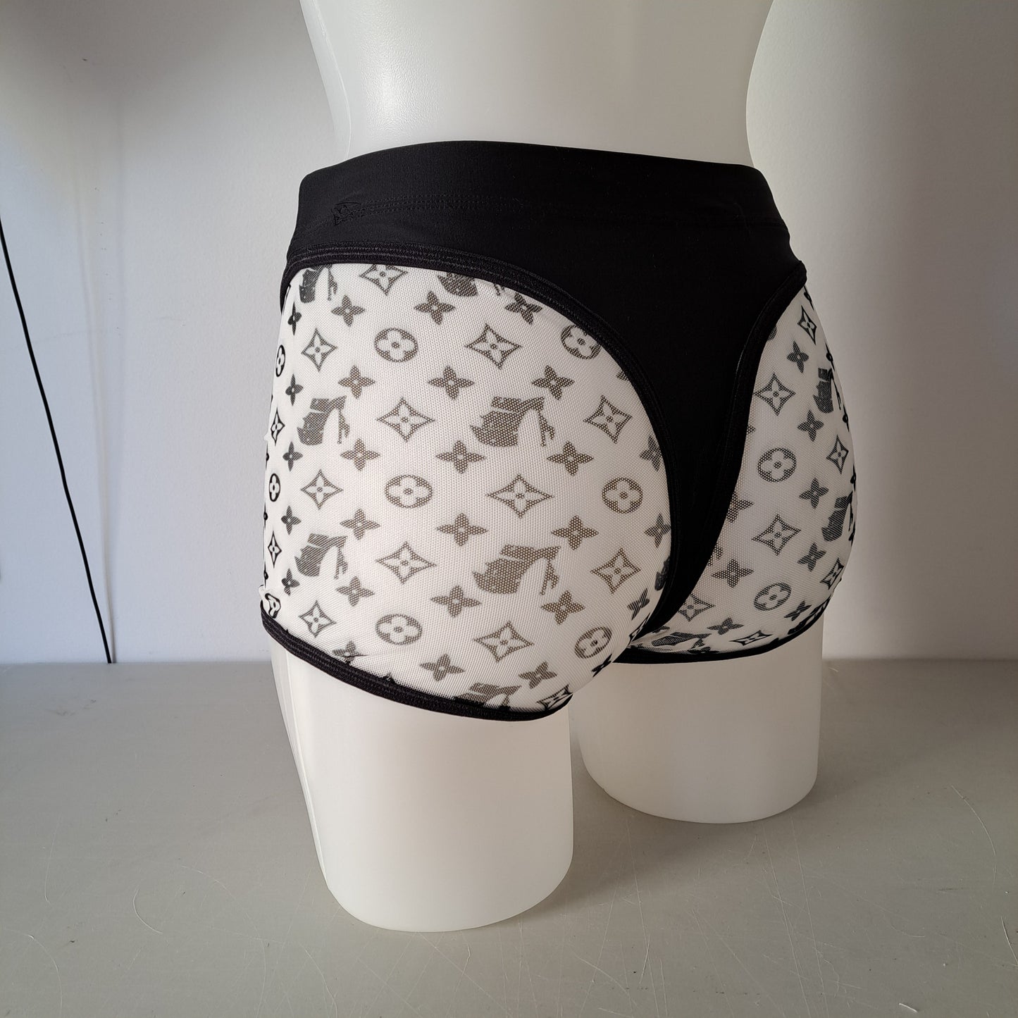 Slip shorty string Liv lillá - Flamingo pole wear