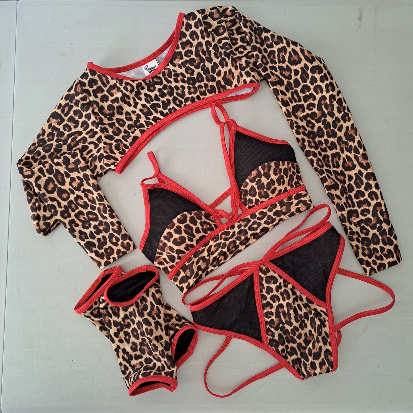 Completo ville/high cut harness patch maculato rosso (sample)