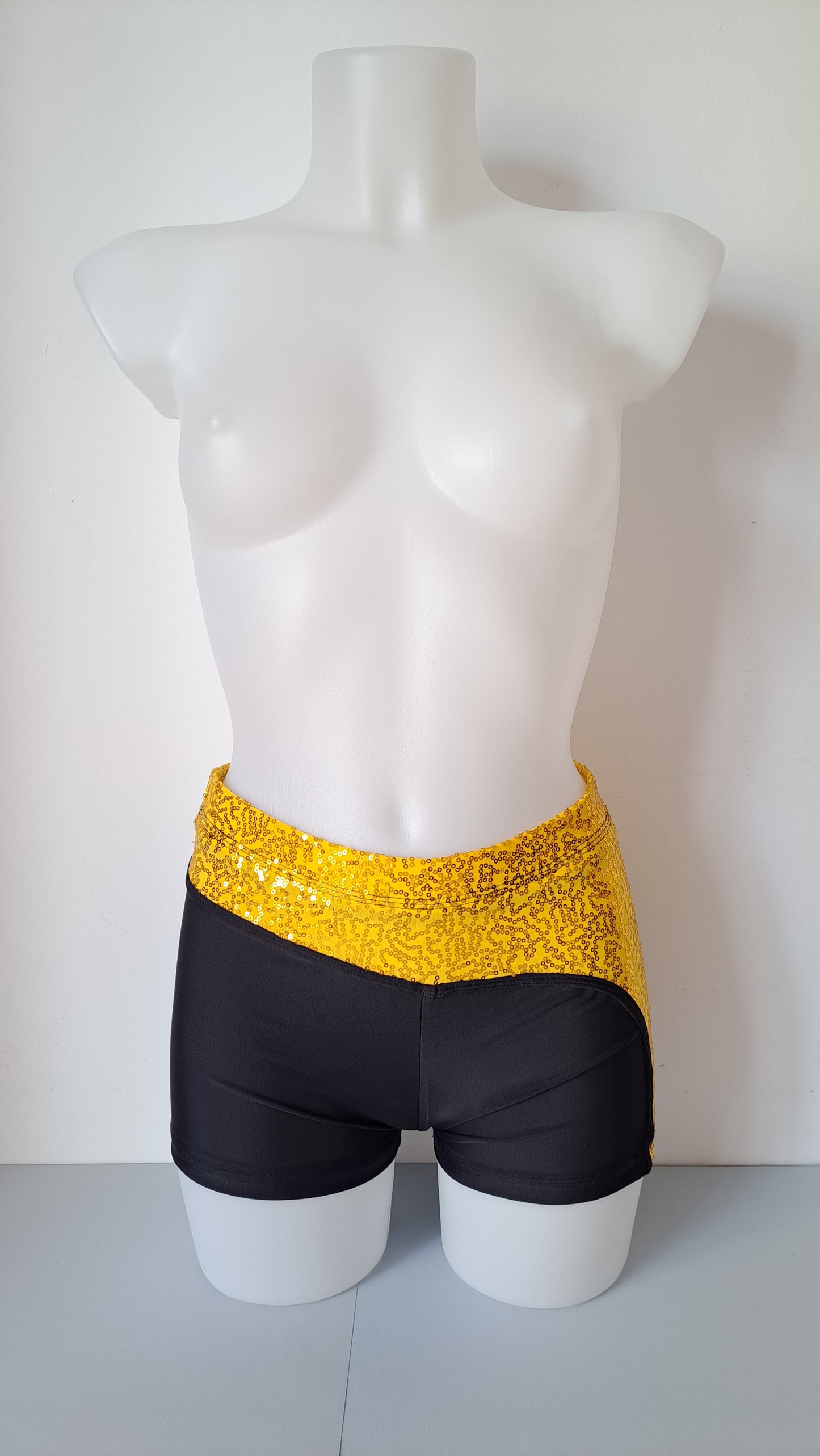 Slip shorty c/banda nero pailettes gialle