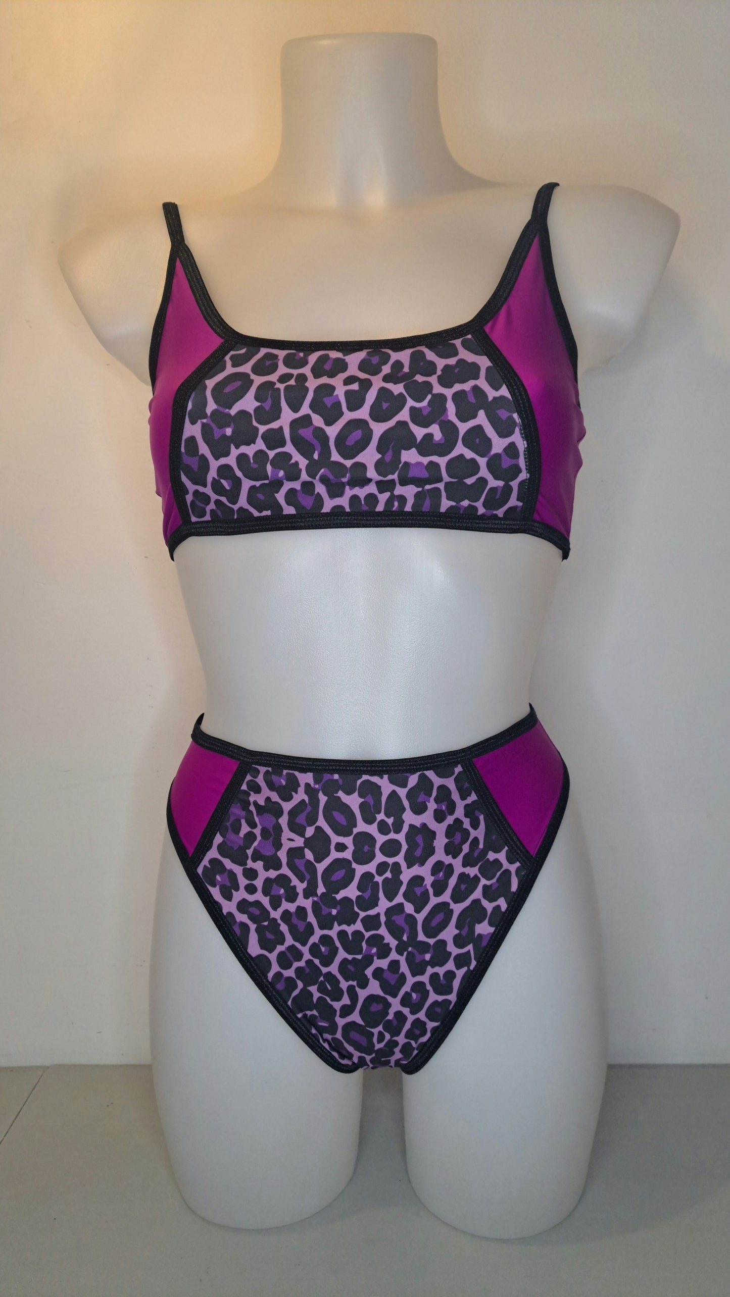 Completo jungle magenta (sample)