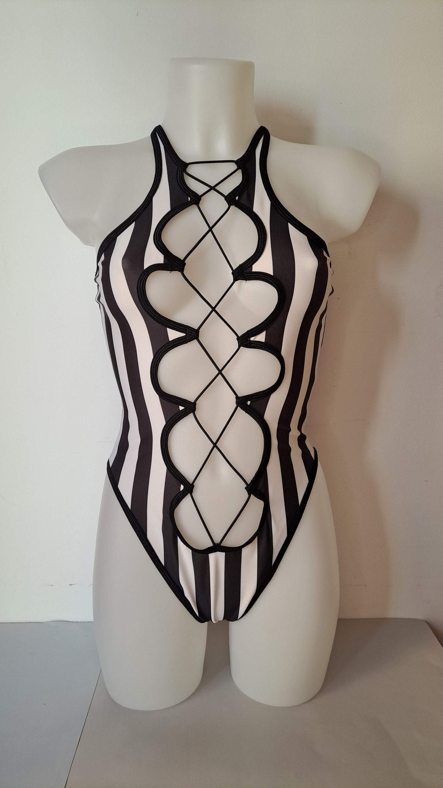 Body Hole righe nere bianche