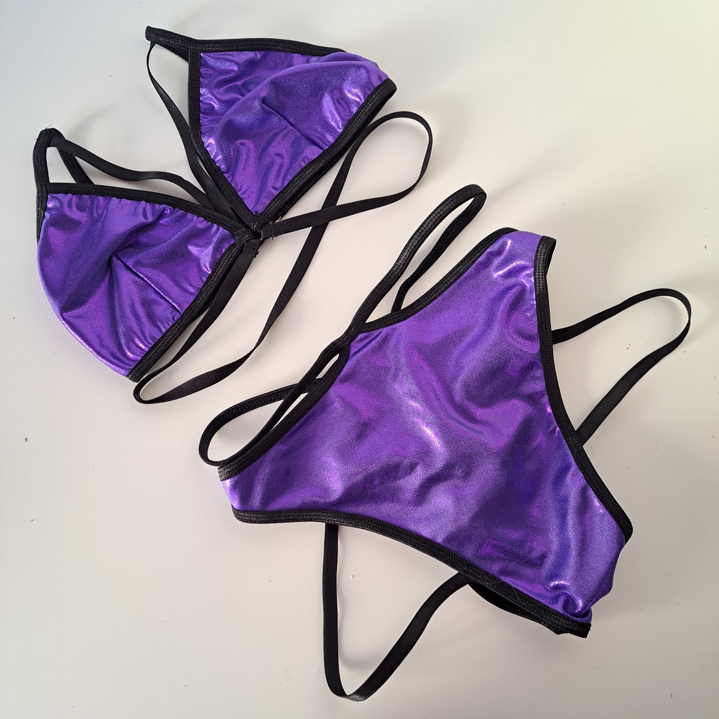Completo liv high cut harness metal viola