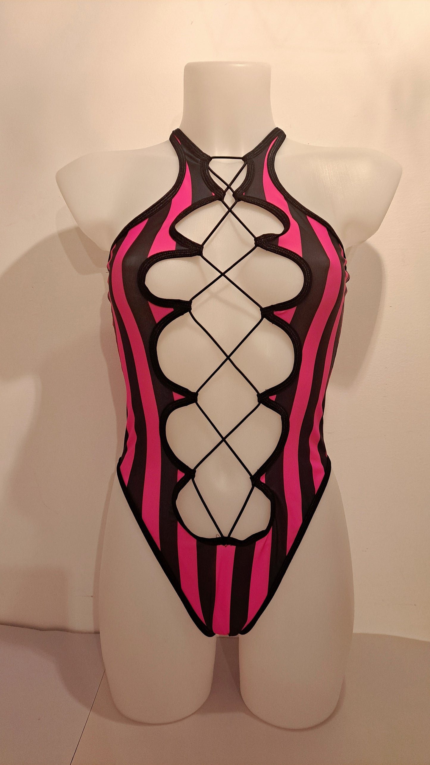 Body Hole righe nere fucsia