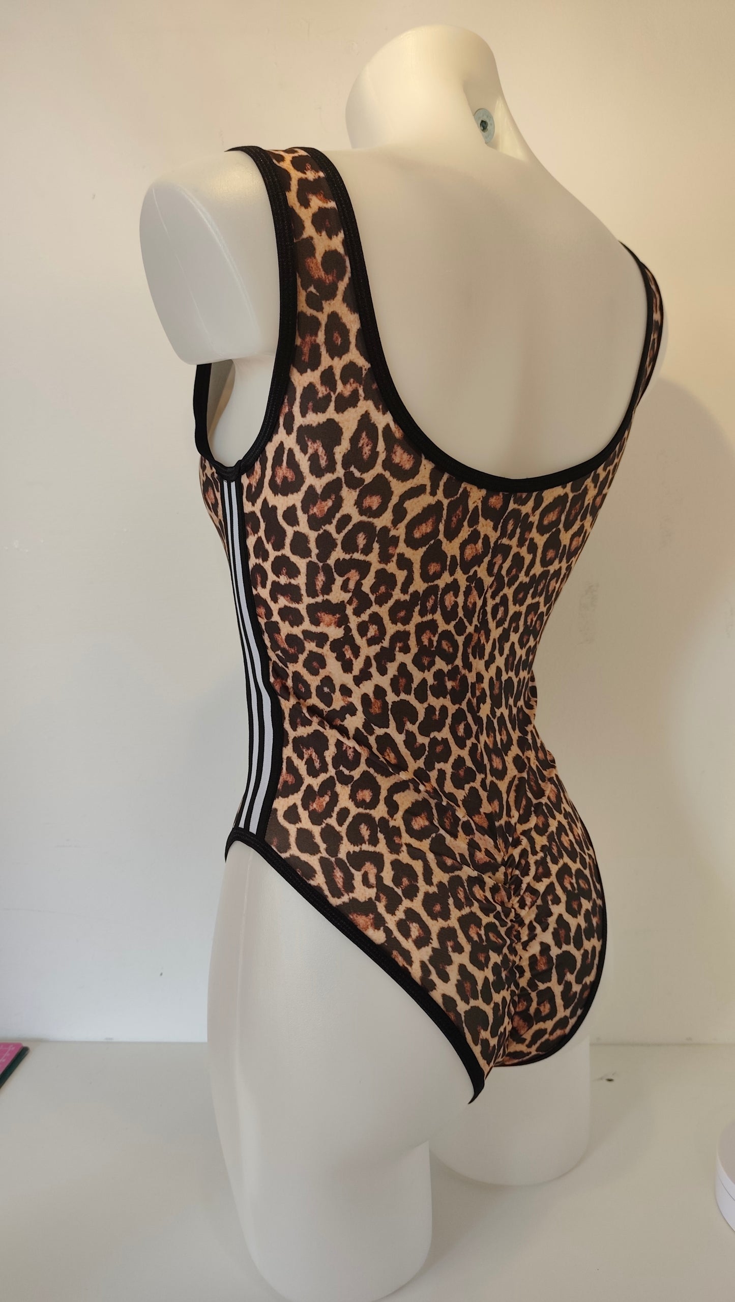 Body Quentin maculato c/bande