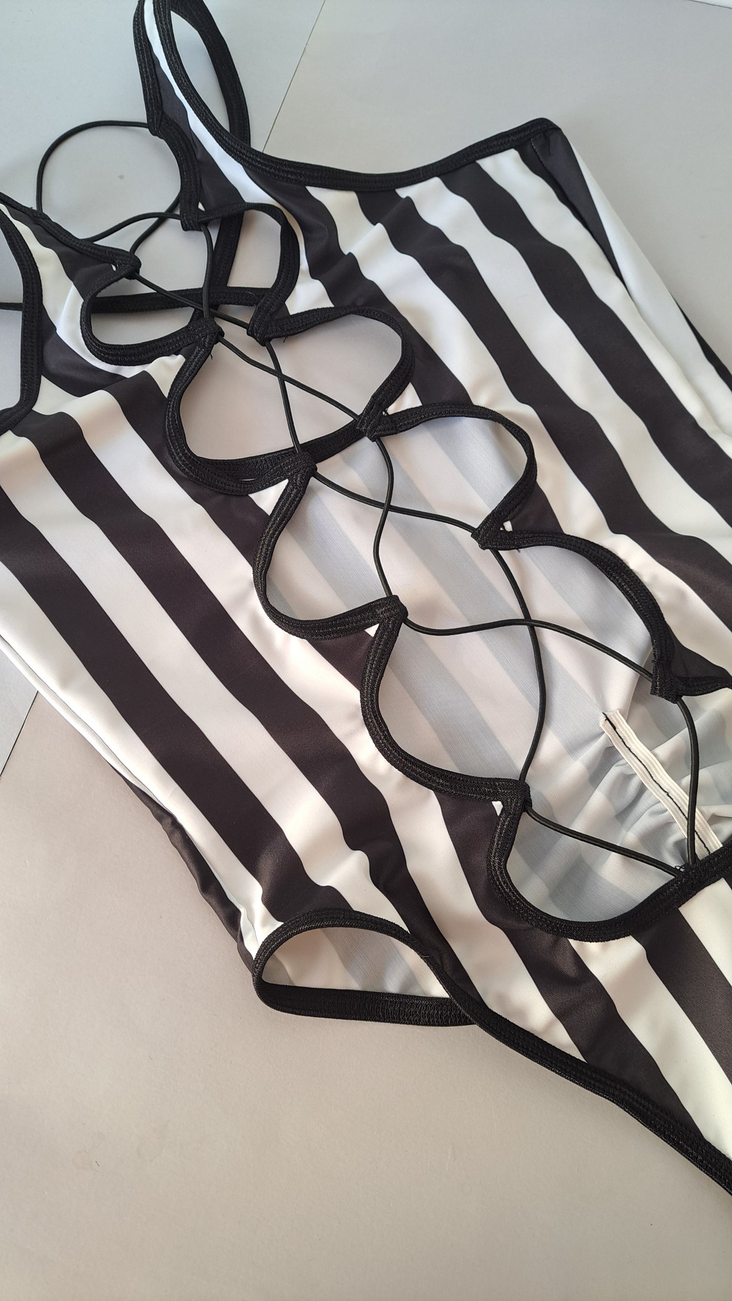 Body Hole righe nere bianche