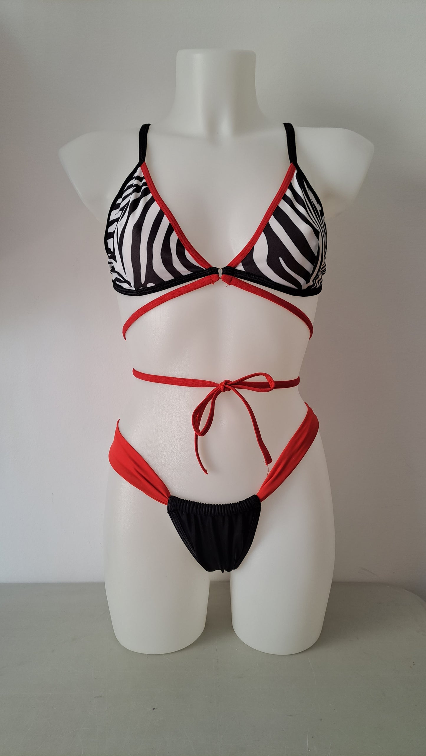 Completo bikini liv slip coco zebra rosso - Flamingo pole wear