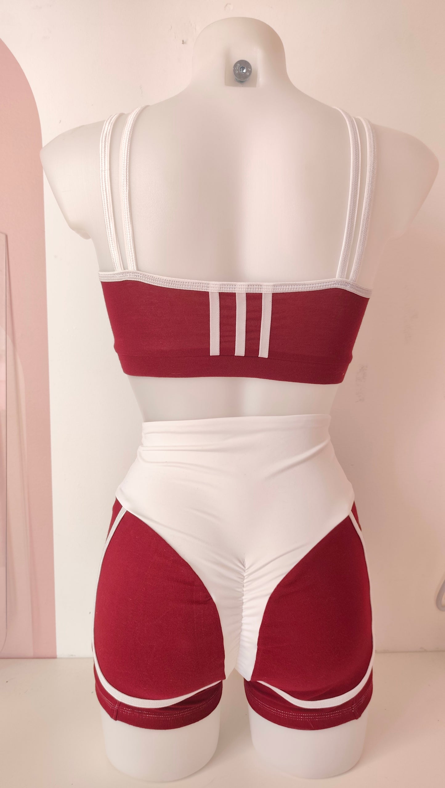 Completo yoga club adidas reborn bordeaux