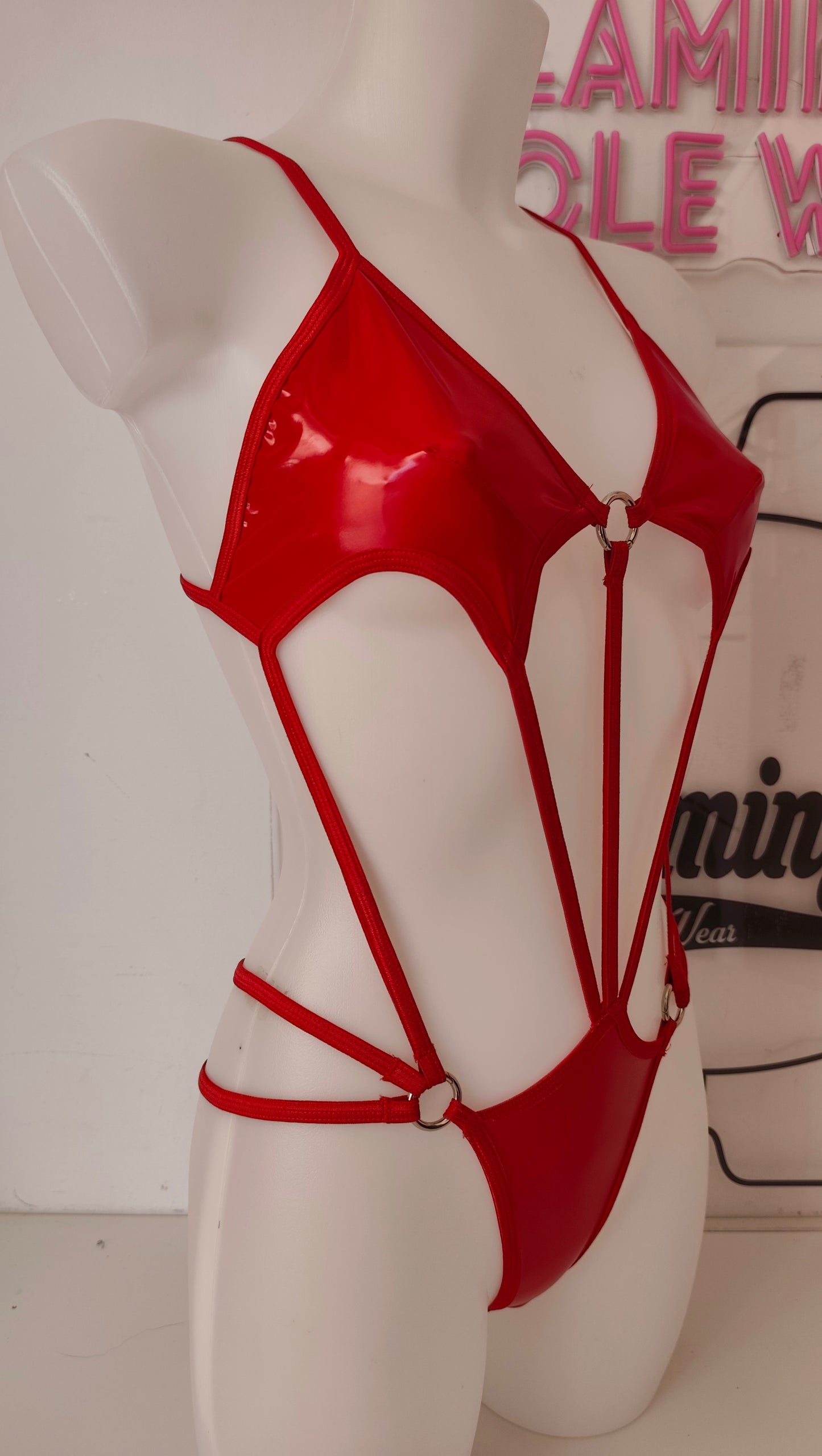Body fake latex rosso (sample)