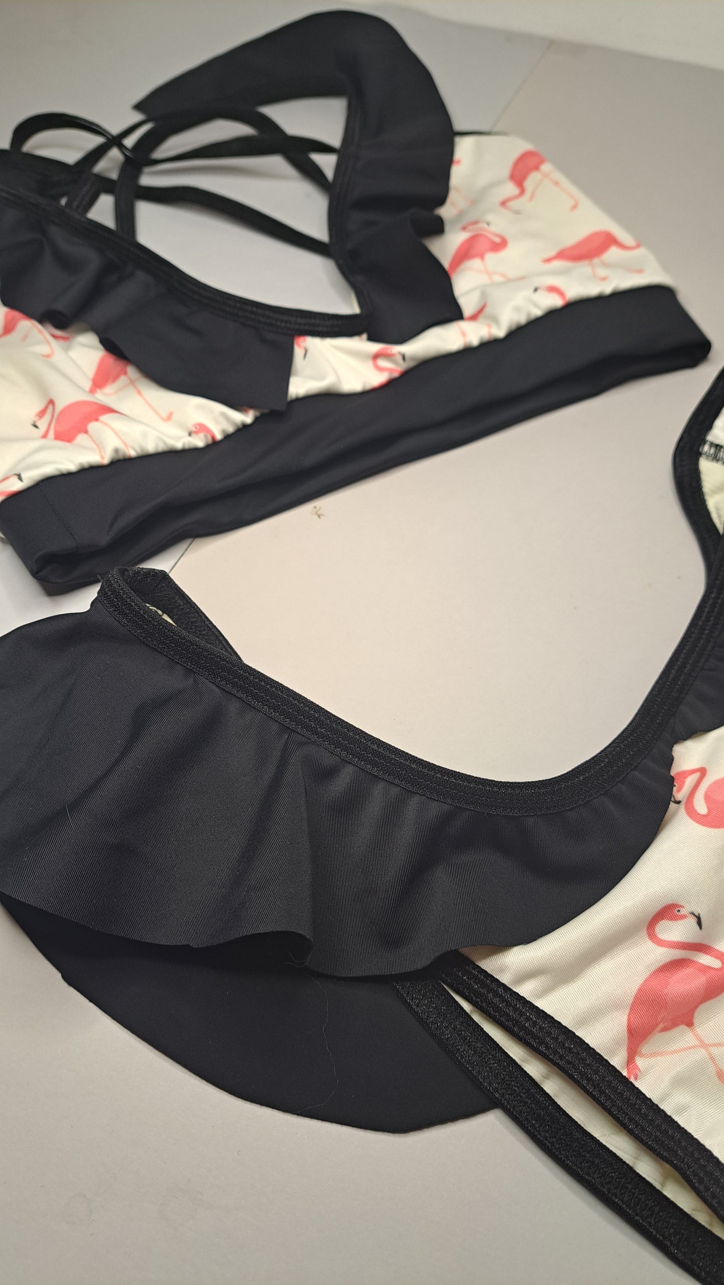 Completo monia bikini volant flamingo white (sample)