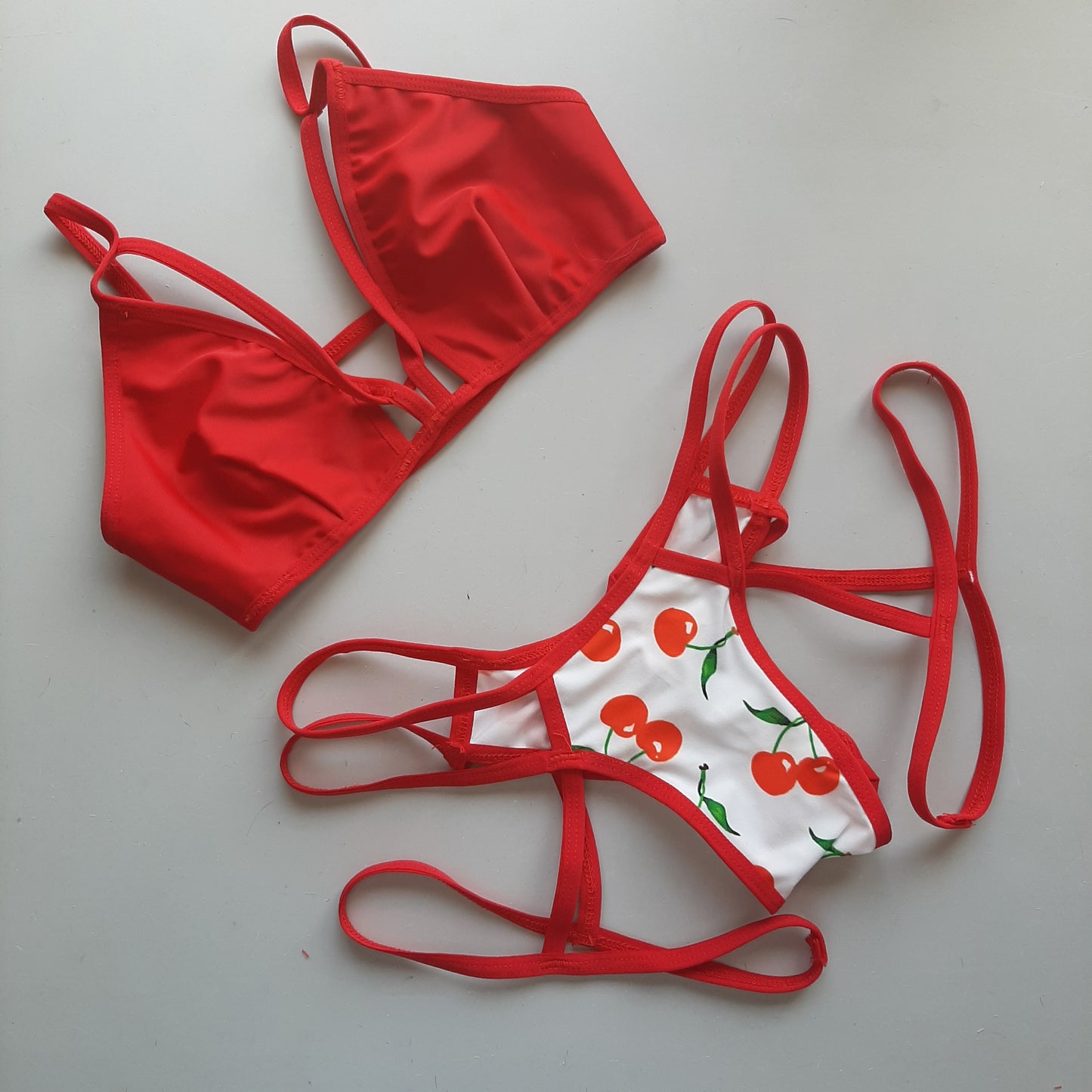 Completo roma harness cherry white - Flamingo pole wear