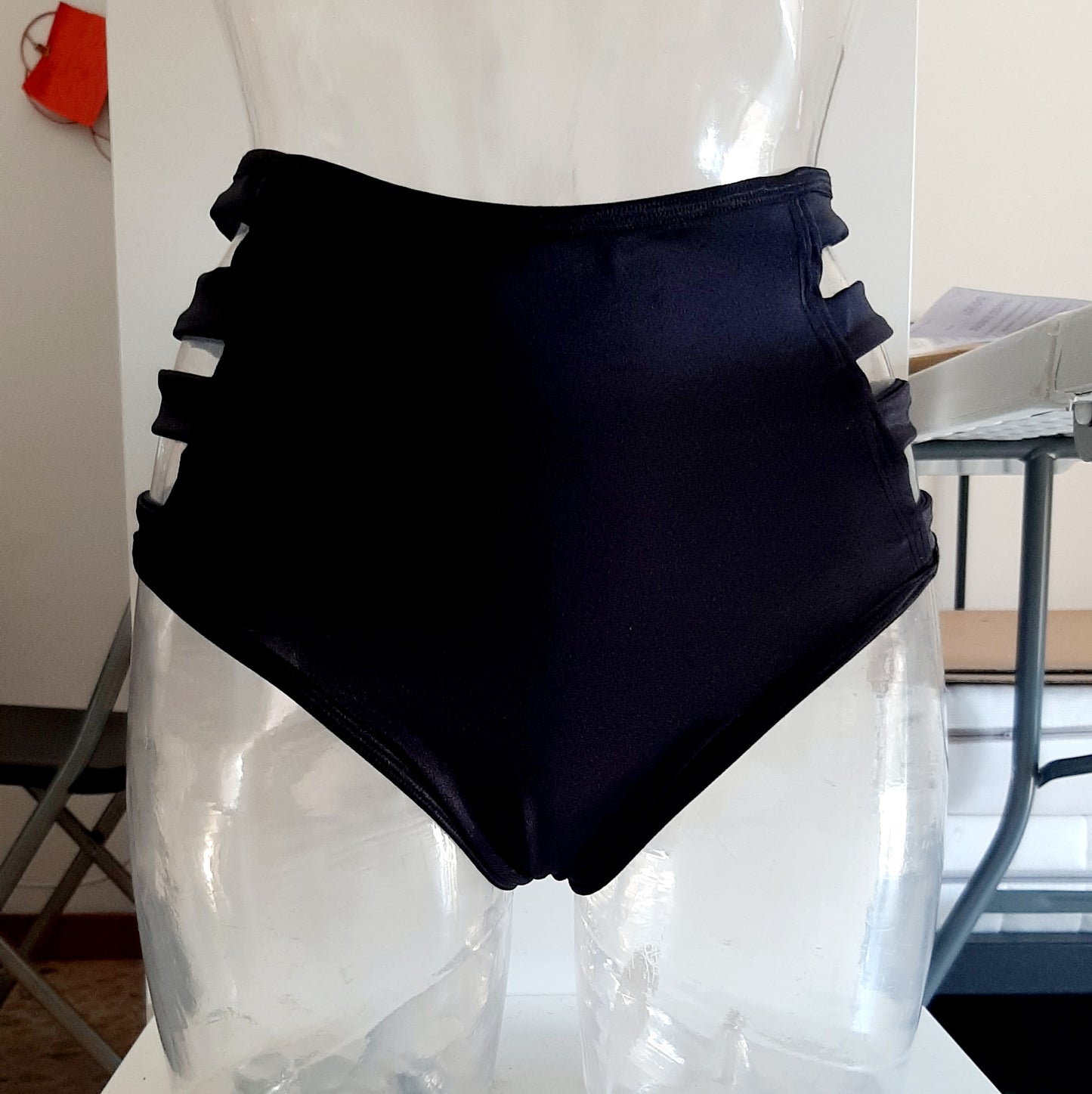 Slip brasilia nero - Flamingo pole wear