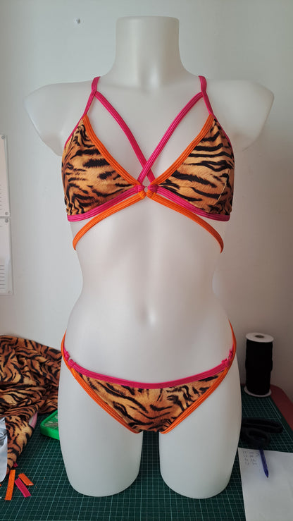 Completo liv summer tigrato fucsia arancio