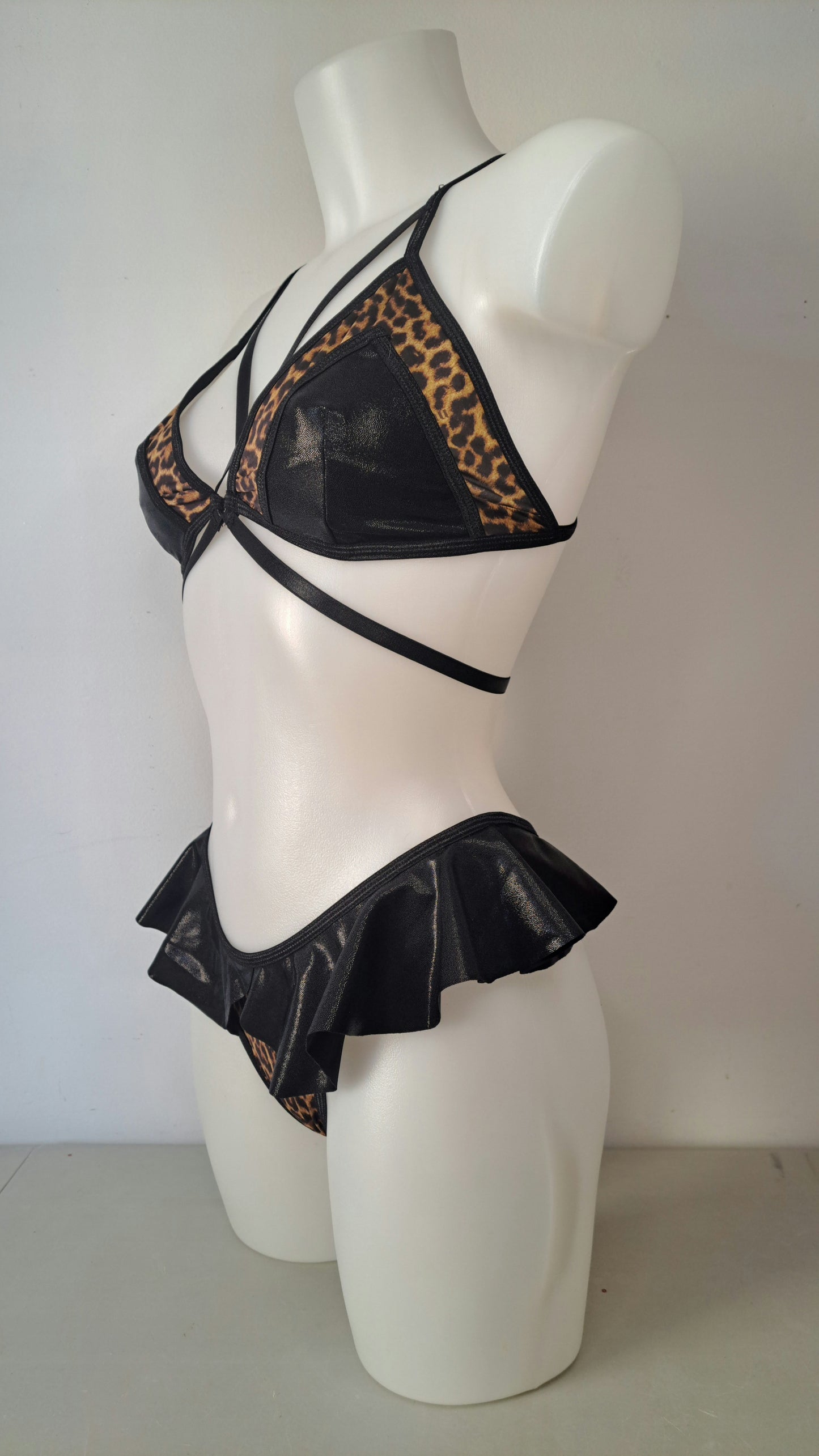 Completo liv patch bikini nero metal maculato (sample)