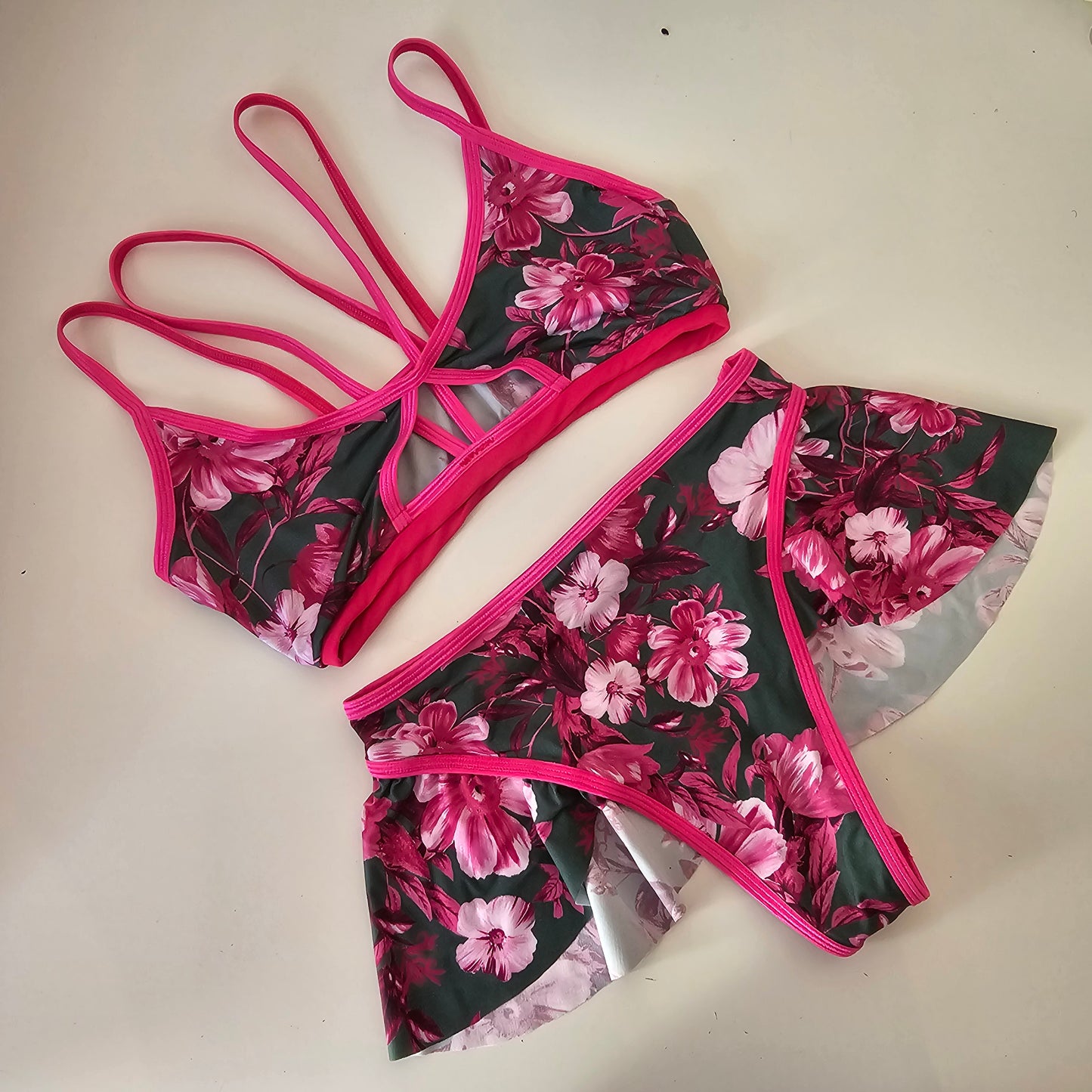 Completo telli rouches Green flower