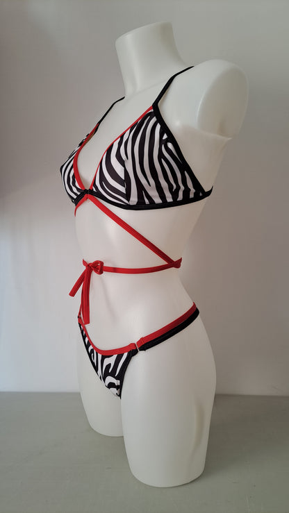 Completo bikini liv string zebra rosso - Flamingo pole wear