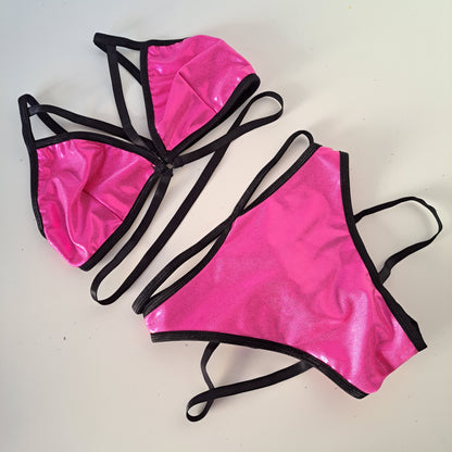 Completo liv high cut harness metal fucsia