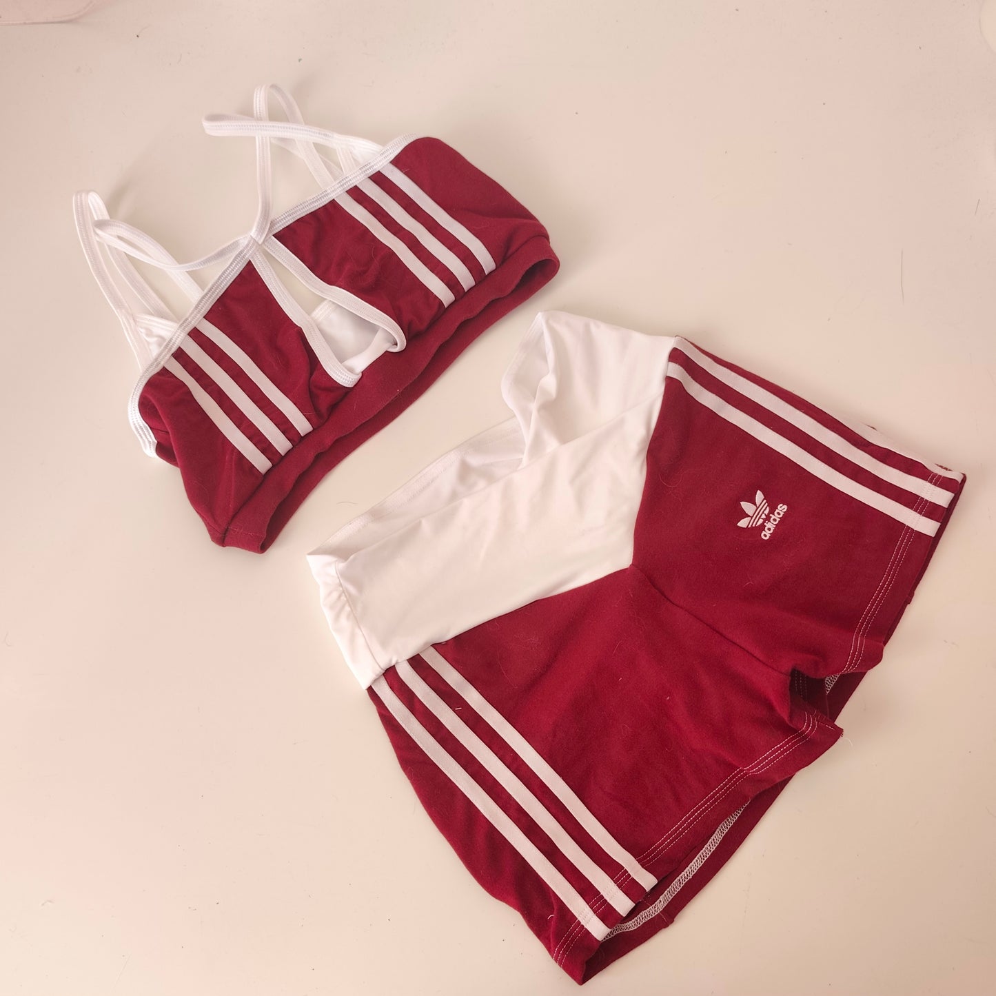 Completo yoga club adidas reborn bordeaux