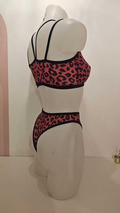 Completo telli vi maculato fucsia (sample)